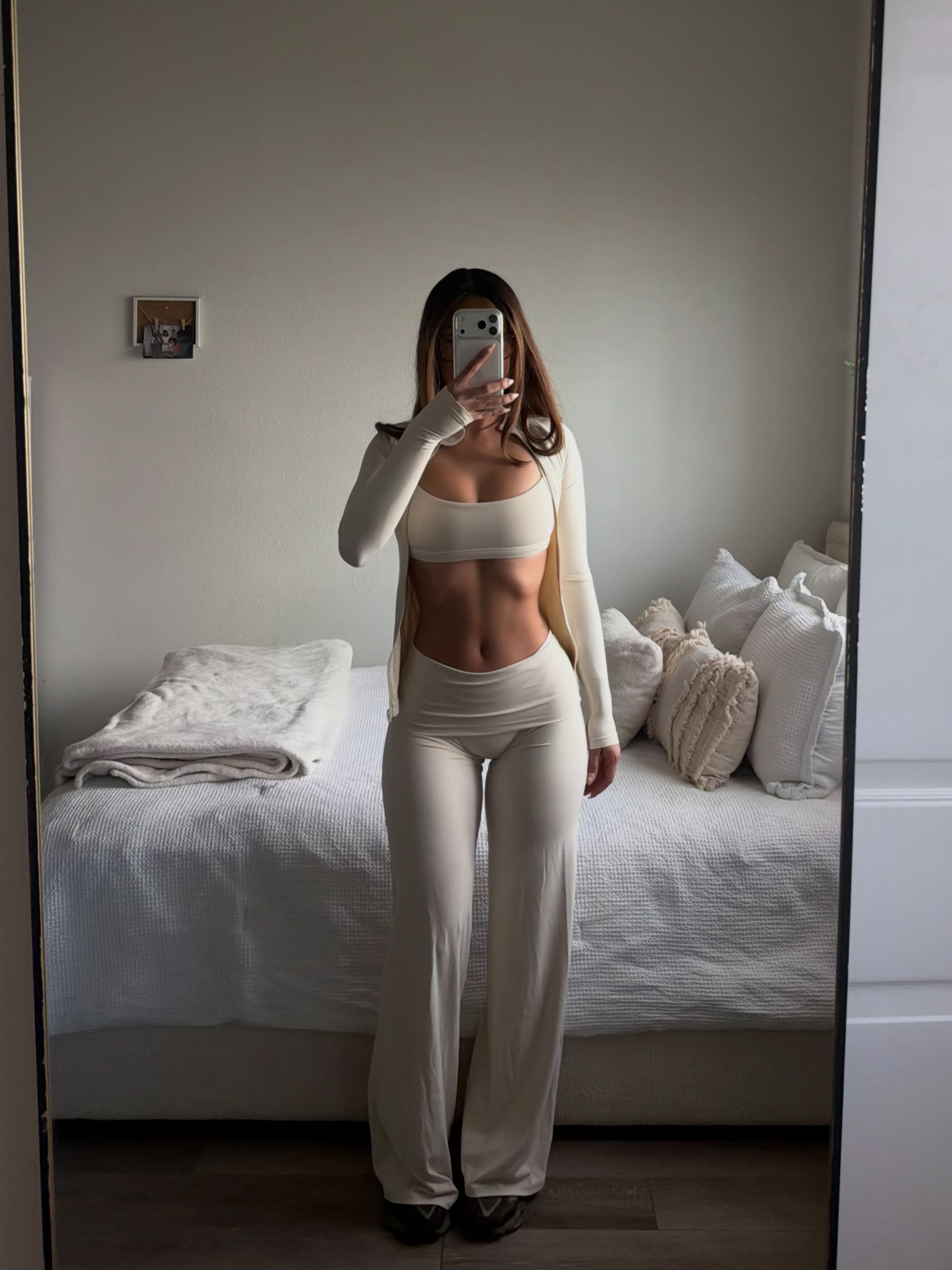 Anisia Martinez Nude anisiamartinezz_ Leaked anisiafromsprouts OnlyFans Leaked Pics — 1