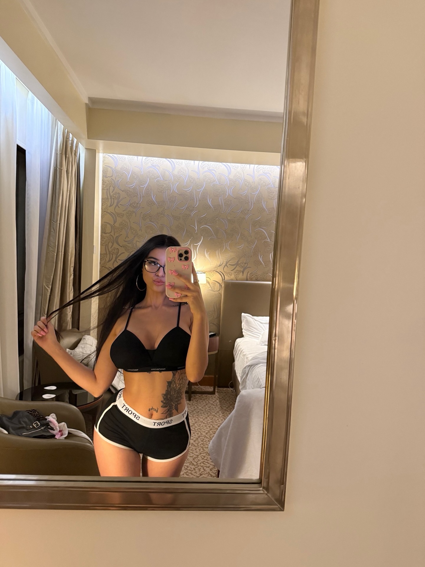 Eirini.zef eirini.zefi eirini.zefh Leaked — 4/10