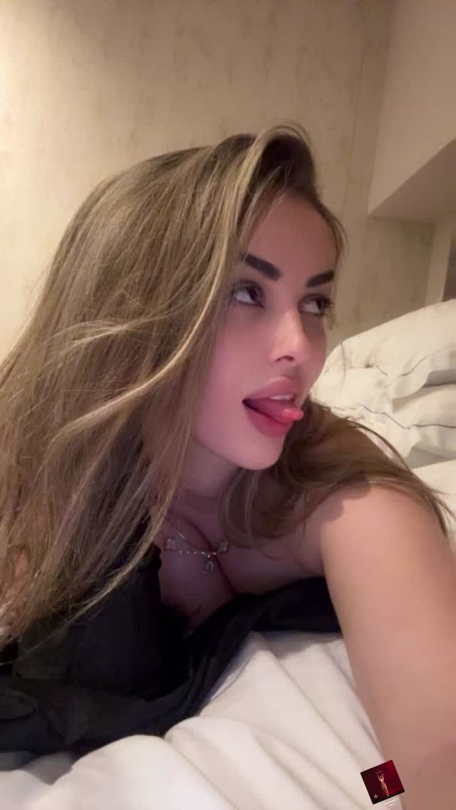 Elena Dizjona Nude thecinammonjona Leak therealelena Leaked — 5/10