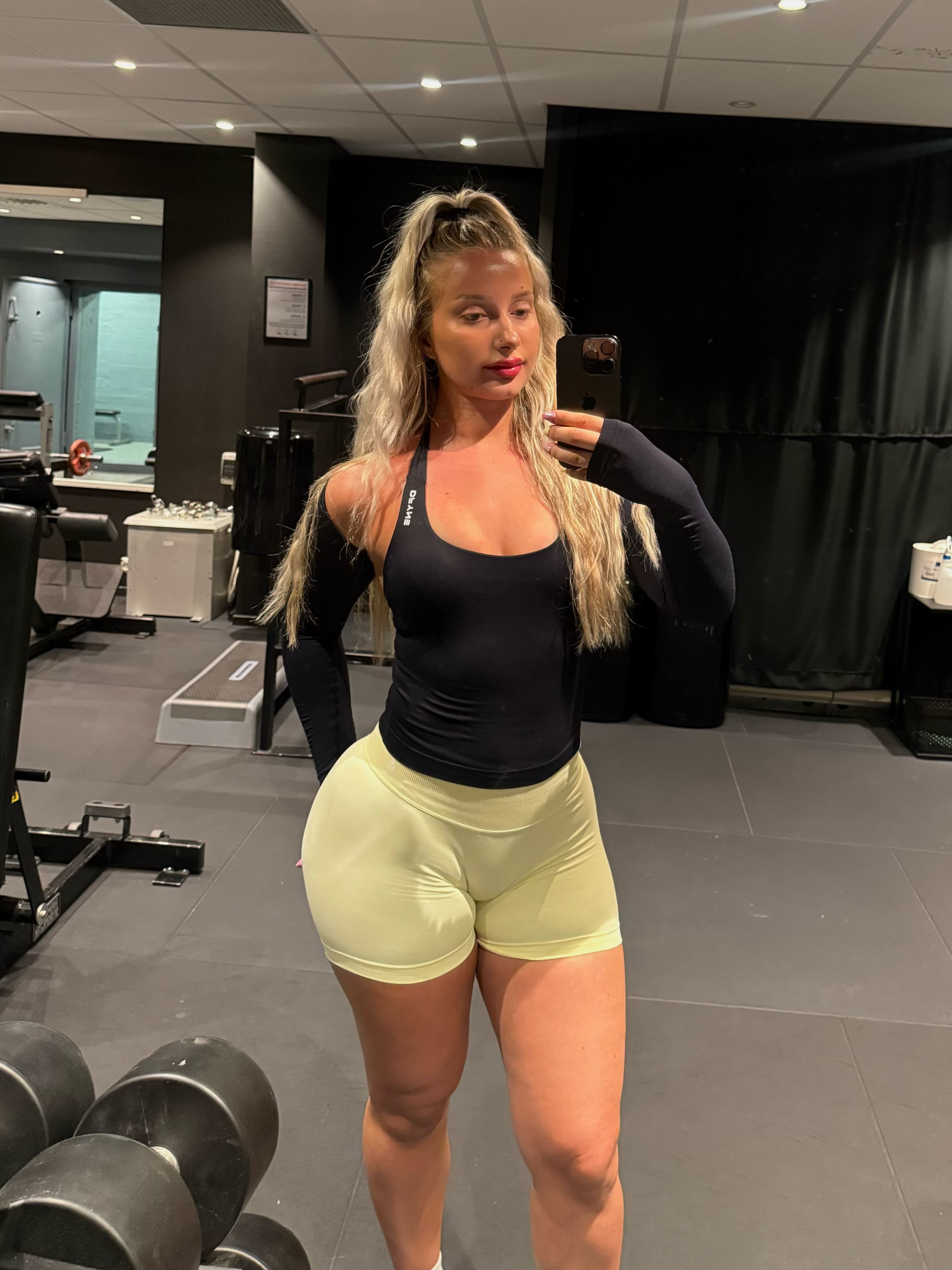 Ermiralika TopFapGirls Nude Ermira Lika Leaked OnlyFans Leaks Pics — 4