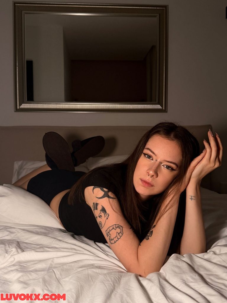 Eva_znase TopFapGirls eva.znase Nude OnlyFans Leaks Pics #5
