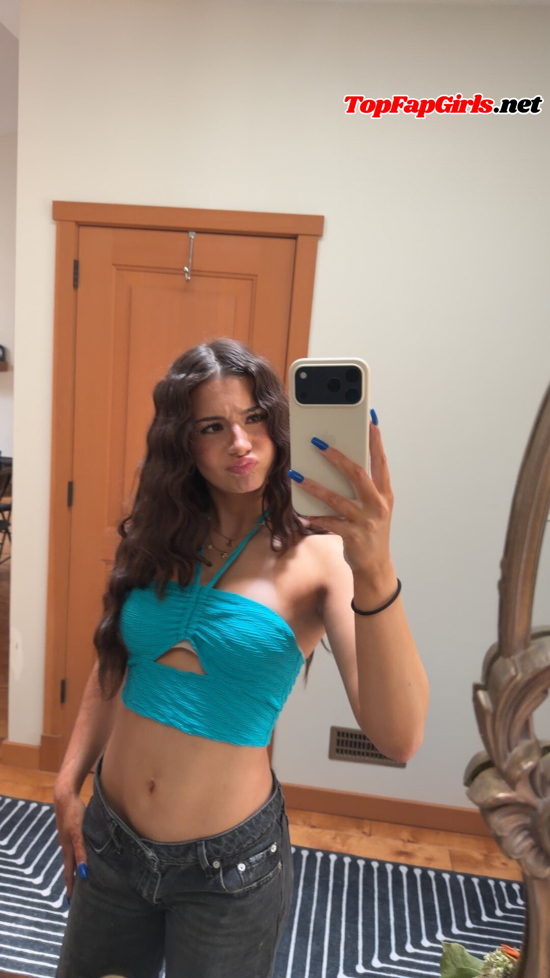 Mikayla Campinos Leaked mikaylacampinos Nude OnlyFans Leaked Pics — 7/10