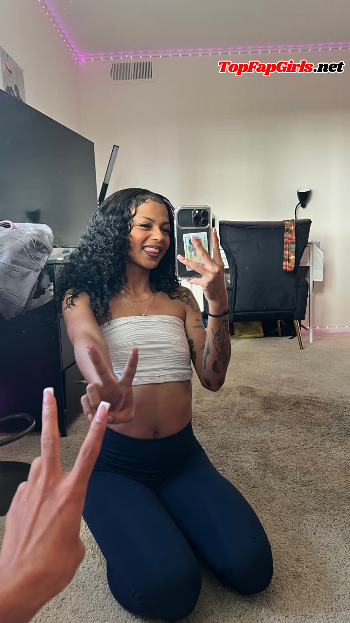 Sheslilmama Nude lilmamauncut Leak bitesizedmami Leaked ms.barelylegal — 8/10