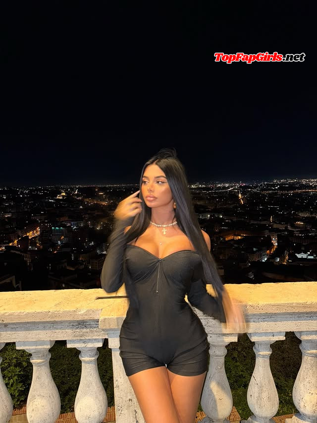 Alessiaa Basilee Nude alessiaa_basilee Leaked Alessia Basile TopFapGirls Leaks Pics — 8/10