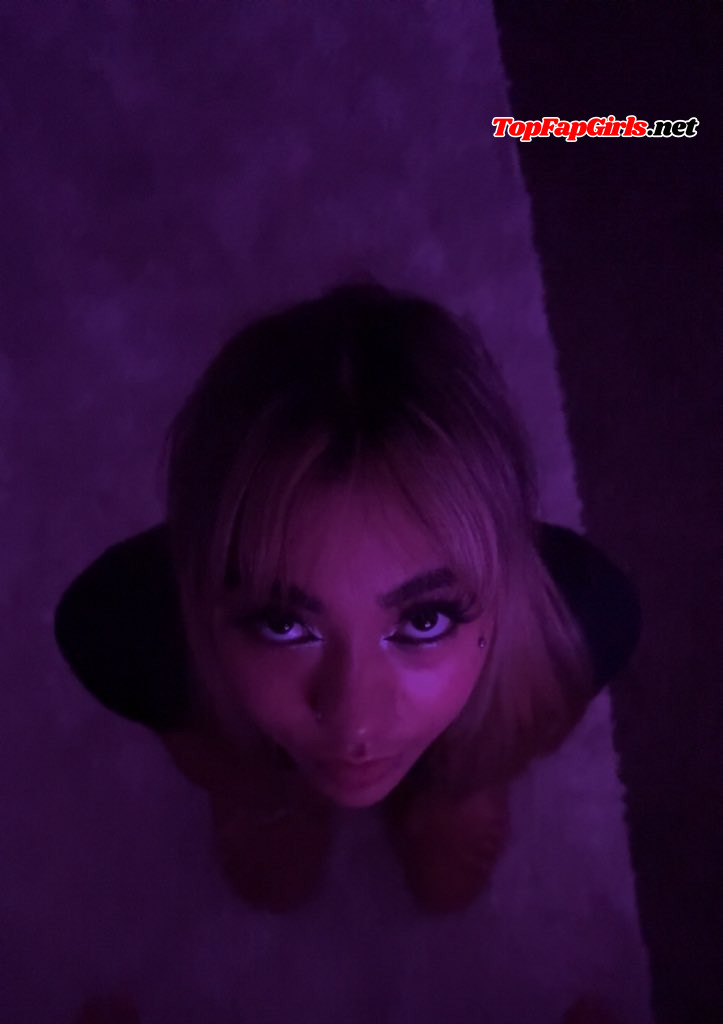 Angie Towers Nude aka atowerss angietowerss_ Leaked — 7/10