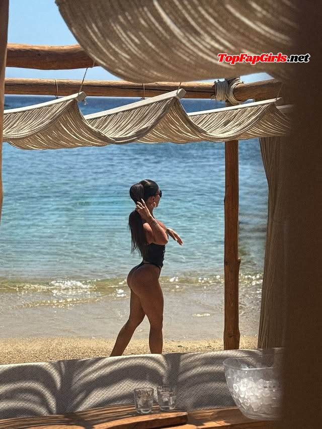 Barbara Gambatesa Nude aka barbaragambatesa Leaked — 2/10