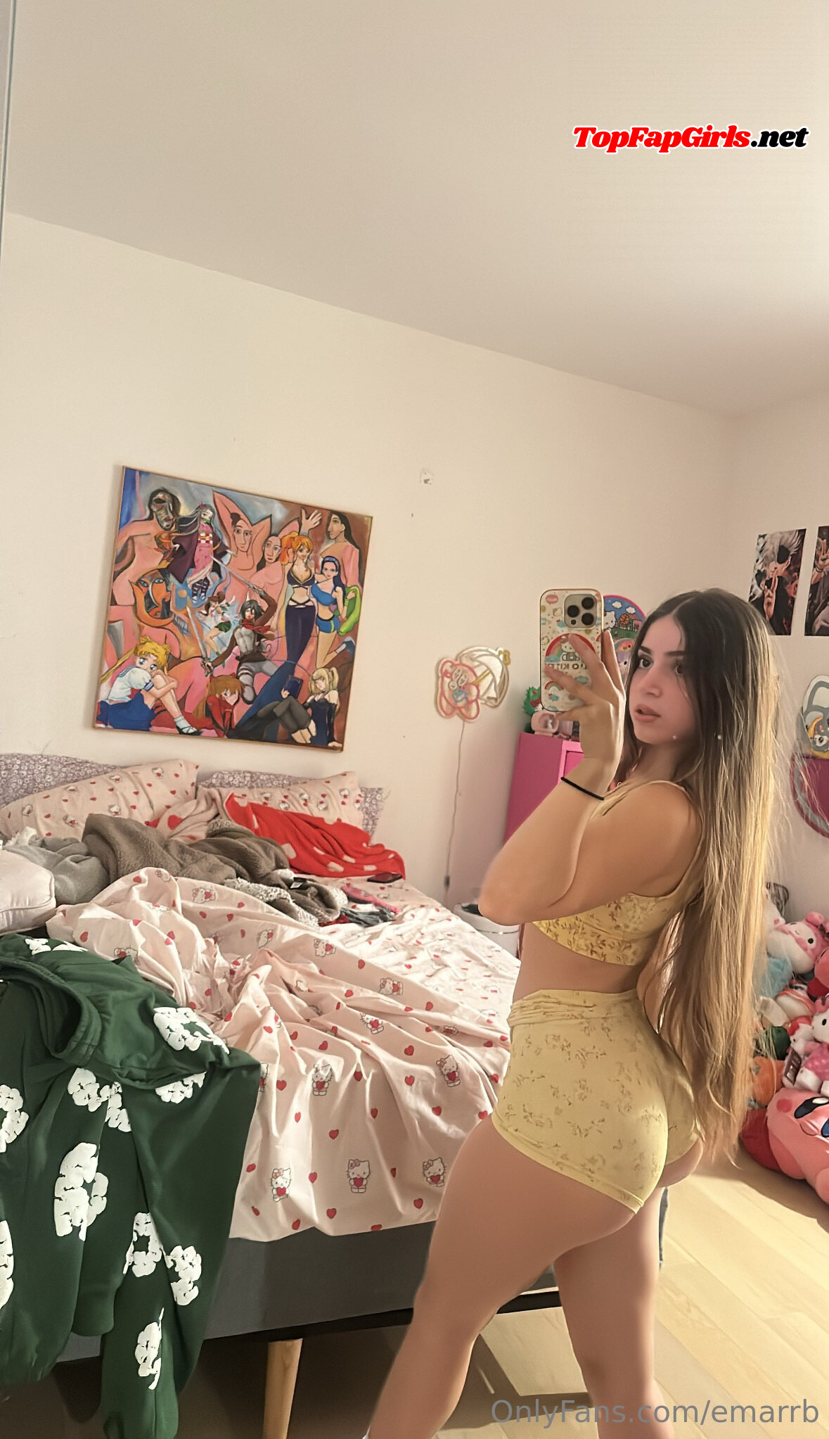 Emarrb Nude