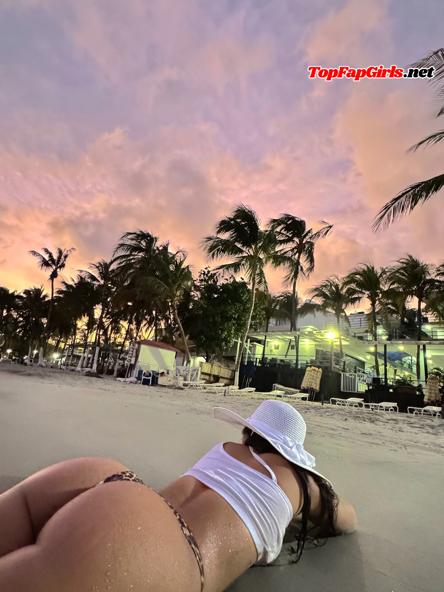 Genisis Villamizar Nude aka genisisg genisisgen Leaked — 8/10