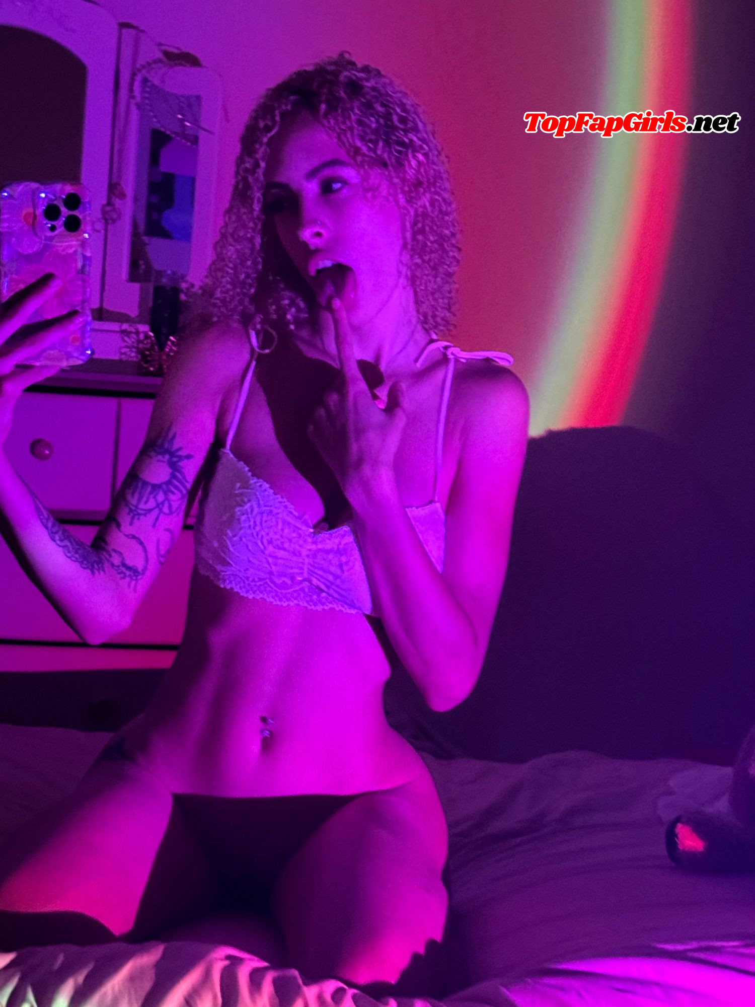 TopFapGirls.net provides exclusive FAP-uncensored OnlyFans Leaked pics for free. | Mariana Salgado aka marianamuse OnlyFans Leaks Pics 9