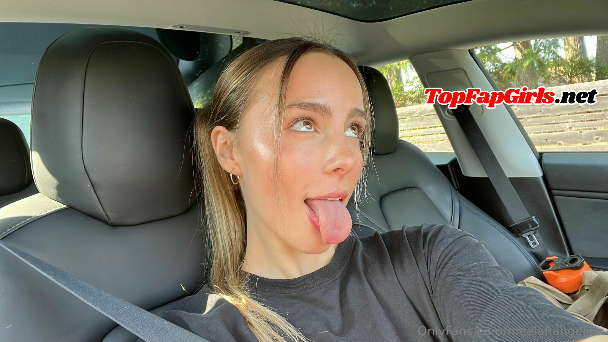 Meelahangelina Nude aka Meelah Robbins meelahrobbins Leaked — 4/10