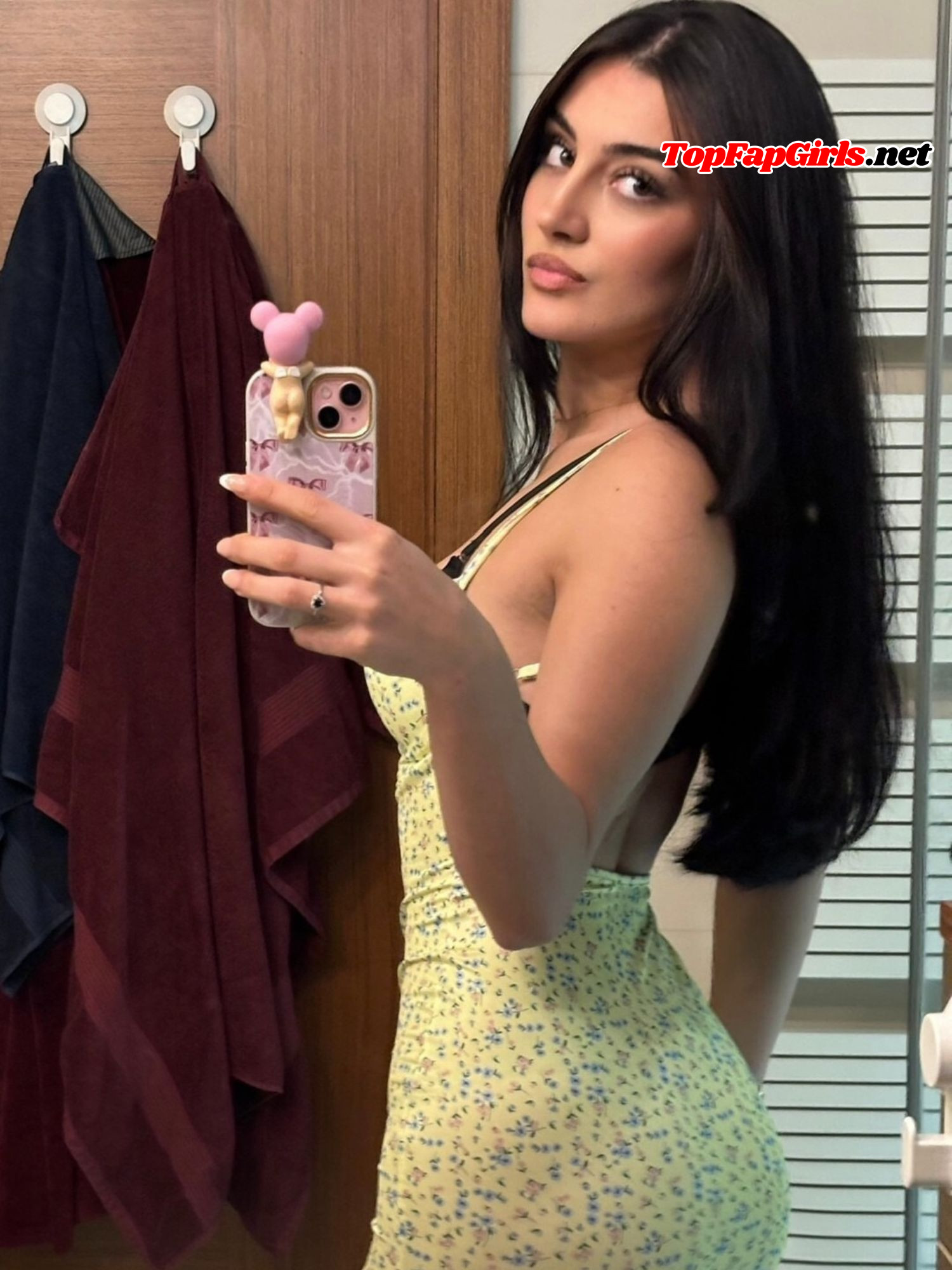 TopFapGirls.net provides exclusive FAP-uncensored OnlyFans Leaked pics for free. | Milenaasl aka catwomanmili OnlyFans Leaks Pics 16