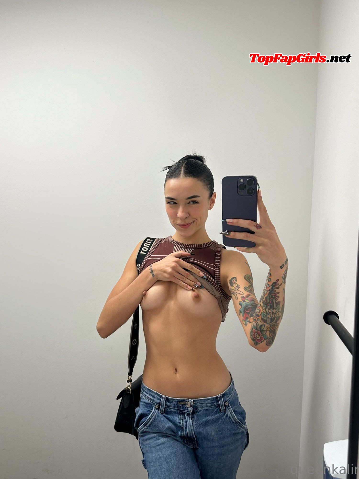 TopFapGirls.net provides exclusive FAP-uncensored OnlyFans Leaked pics for free. | Queen Kalin queenkalinxxx queenkalin Leaks Pics 26